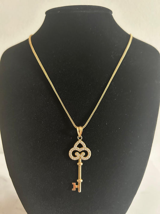 10K Gold Key Pendant Chain – 24” Franco Style